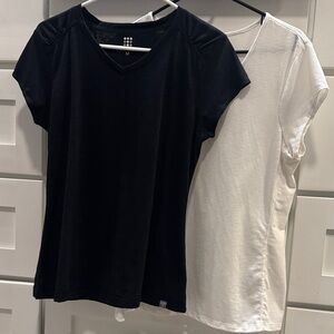 Bundle of 2 Title Nine matahari t-shirts size medium